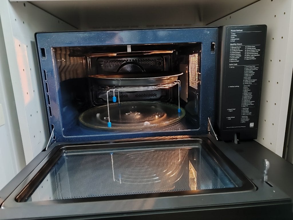 Samsung Combimagnetron met SmartThings WiFi, Ophalen, Combimagnetron, Hete lucht, Zo goed als nieuw