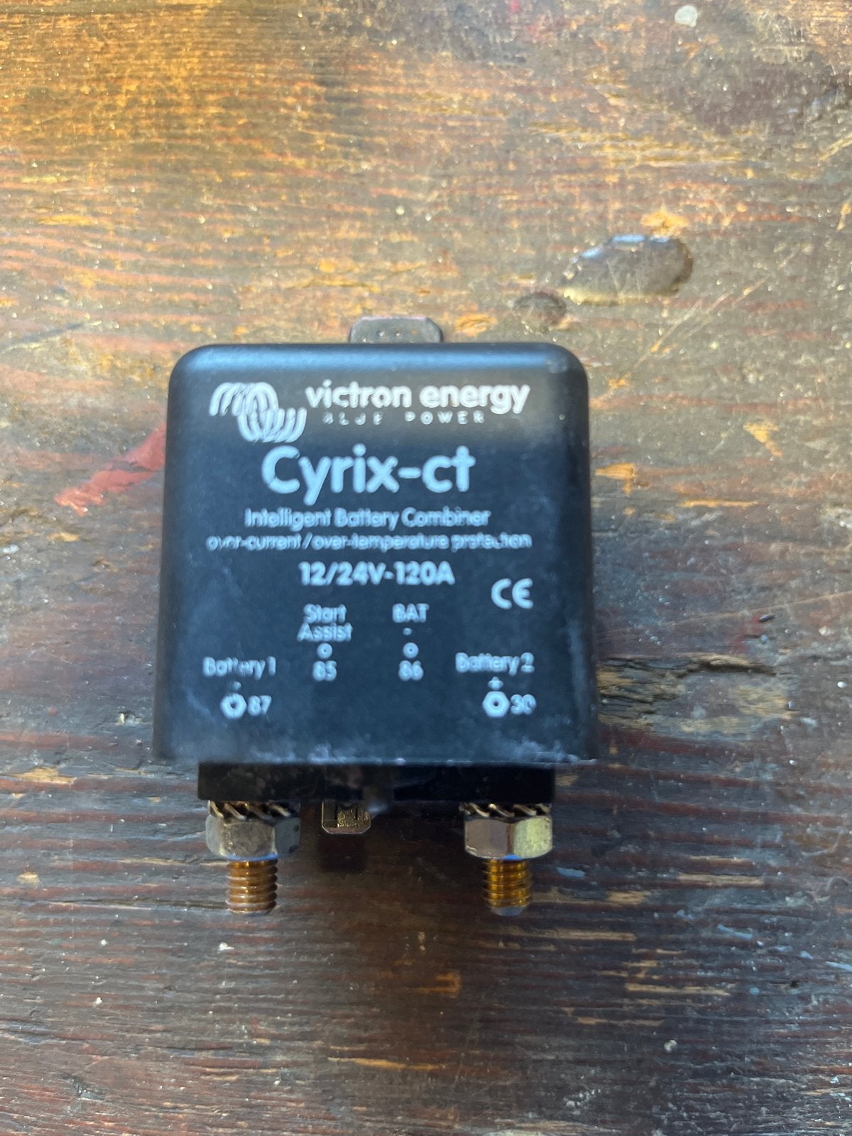 Victron Energy Cyrix-ct 12/24V-120A Accu Combiner, Ophalen of Verzenden, Zo goed als nieuw