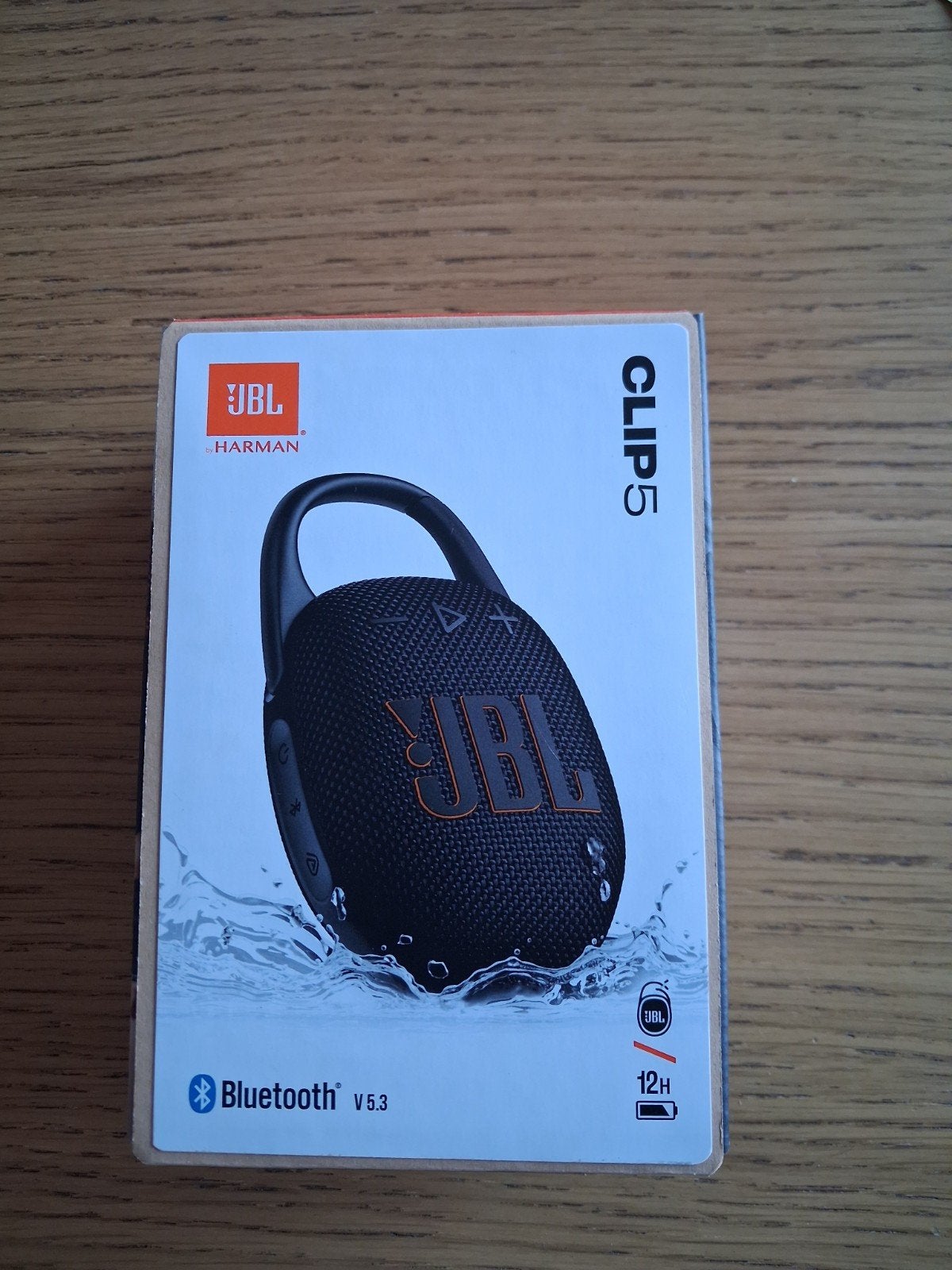 JBL Clip 5 Draagbare Bluetooth Speaker - Nieuw in doos, Audio, Tv en Foto, Luidsprekers, JBL, Nieuw, Draagbare speaker, Minder dan 60 watt