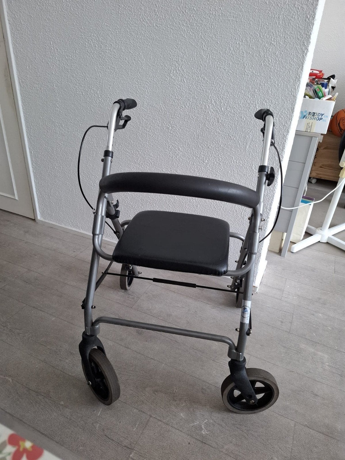 ROLLATORS, Ophalen, Opvouwbaar, Zo goed als nieuw