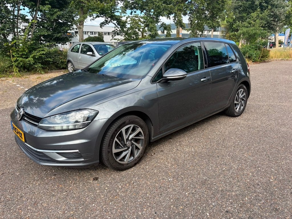 Volkswagen Golf 1.4 7.5 TSI 125pk 2018 DSG, Auto's, Volkswagen, 125 pk, Zwart, 4 cilinders, 1191 kg