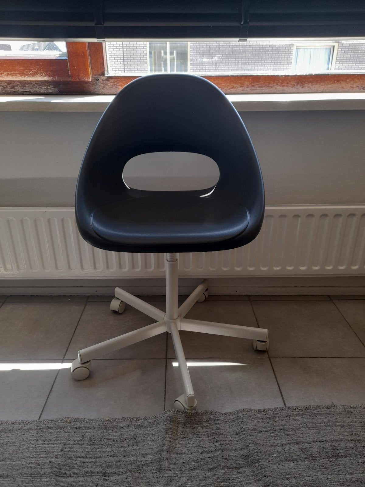 ​IKEA bureaustoel LÖBERGET, Ophalen, Zo goed als nieuw, Wit