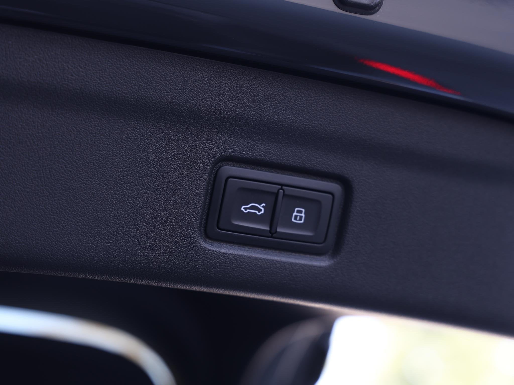 Foto 21 van Audi Q6 Sportback e-tron S edition performance 100 kWh | Ele