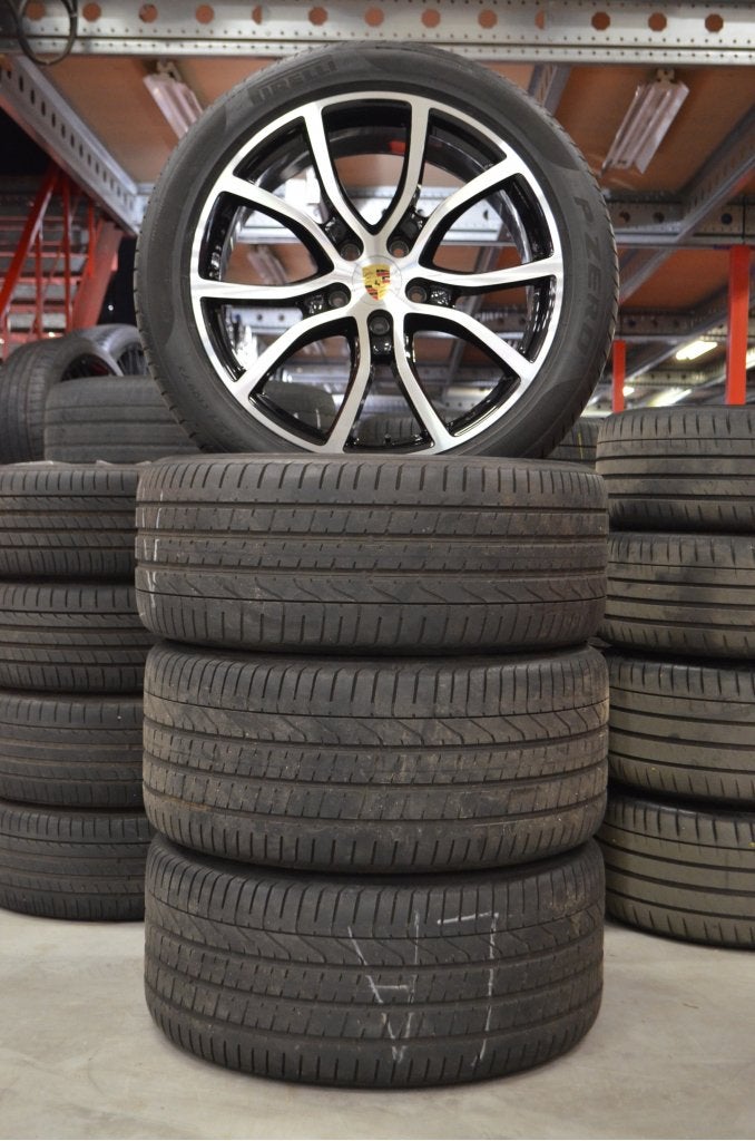 21 '' Porsche Cayenne Exlusive 9YE3 velgen met zomerbanden, Niet ingevuld, Gebruikt, 285 mm, Banden en Velgen