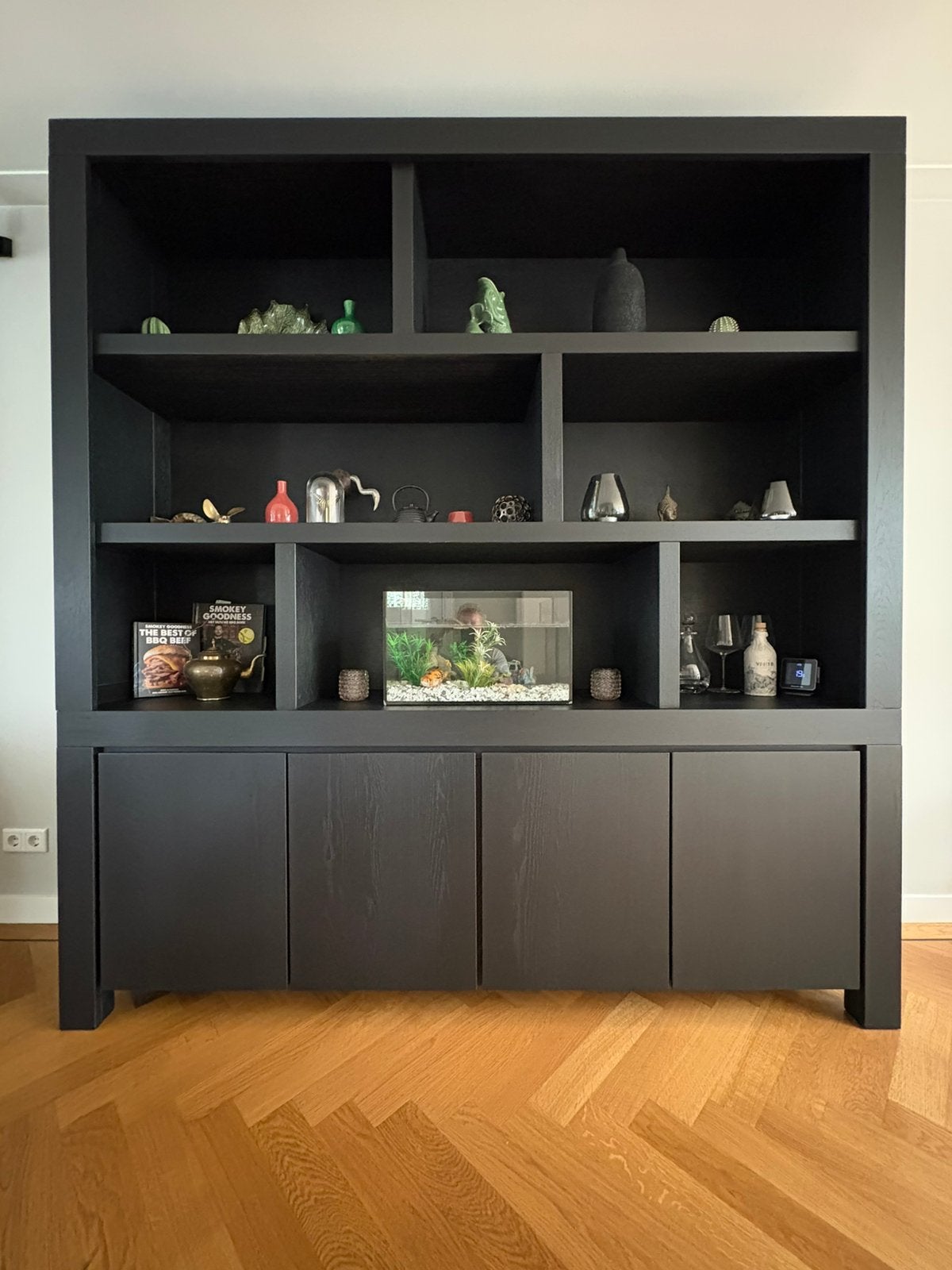 Buffetkast clear zwart (RAL 9005), Ophalen, 200 cm of meer, Eikenhout, Zo goed als nieuw