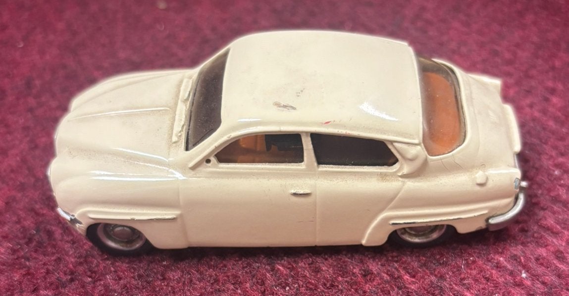Saab 96, wit. Small weels, Ophalen of Verzenden, Gebruikt, Auto, Overige merken