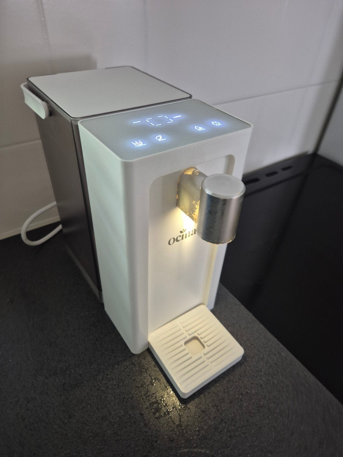 Heet waterdispenser, 2 liter of meer, Ophalen, Gebruikt