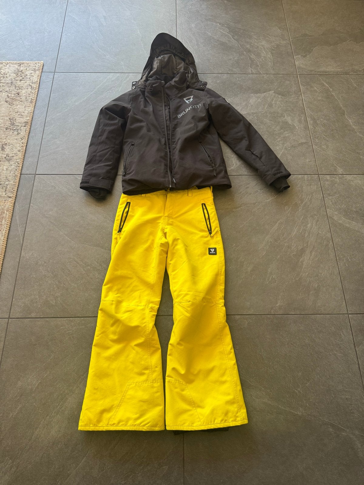 Brunotti ski pak (jas en broek) maat 152, Ophalen of Verzenden, Zo goed als nieuw, Pak