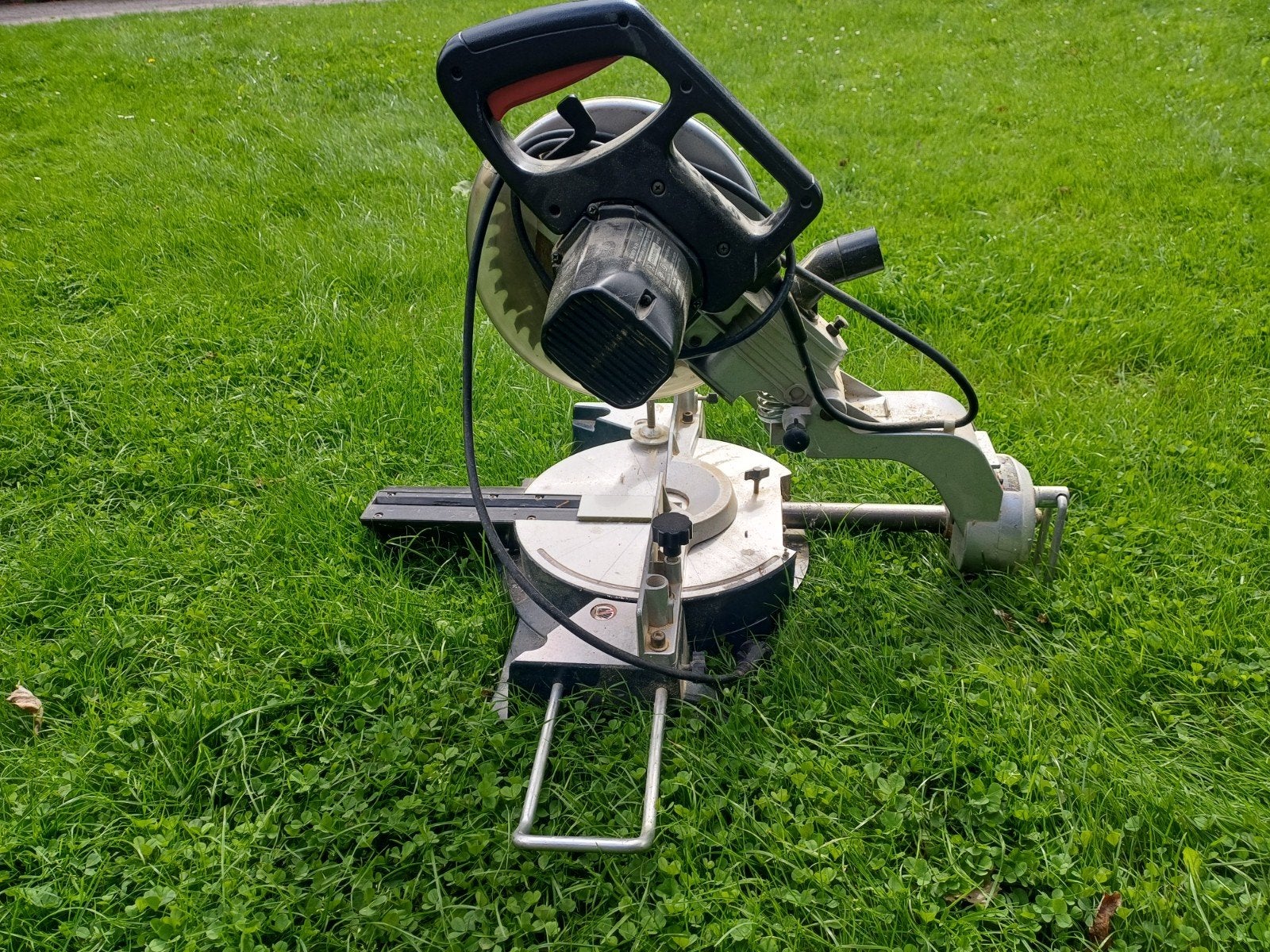 Afkortzaag teab, Doe-het-zelf en Verbouw, Ophalen, 1200 watt of meer, Afkortzaag, 30 tot 70 mm