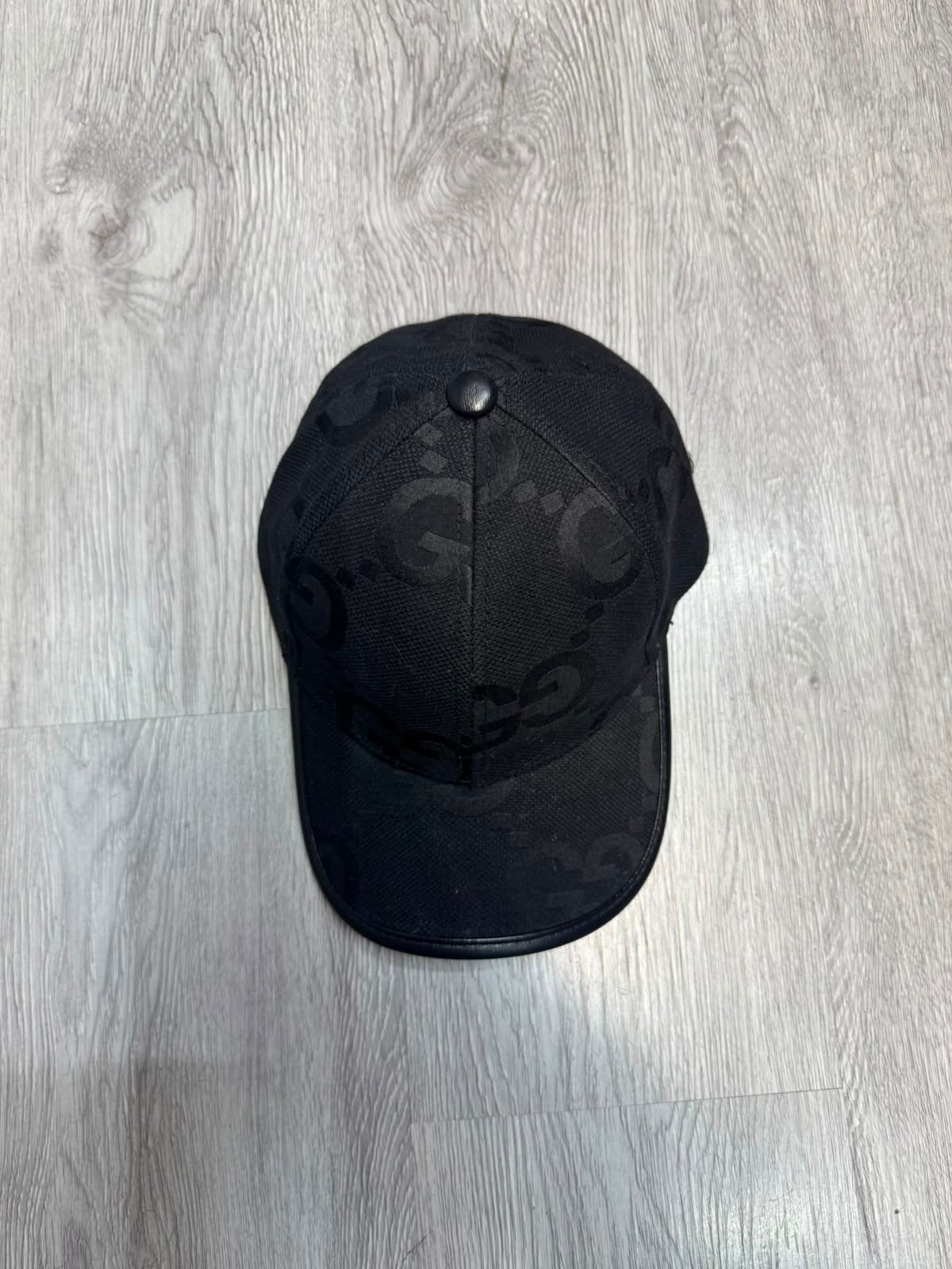 Zwarte Gucci-pet - Nieuwstaat, Ophalen of Verzenden, Nieuw, One size fits all, Pet