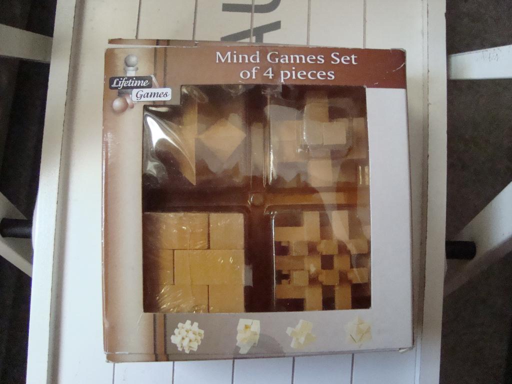 4 puzzelspelletjes, Ophalen of Verzenden, Nieuw