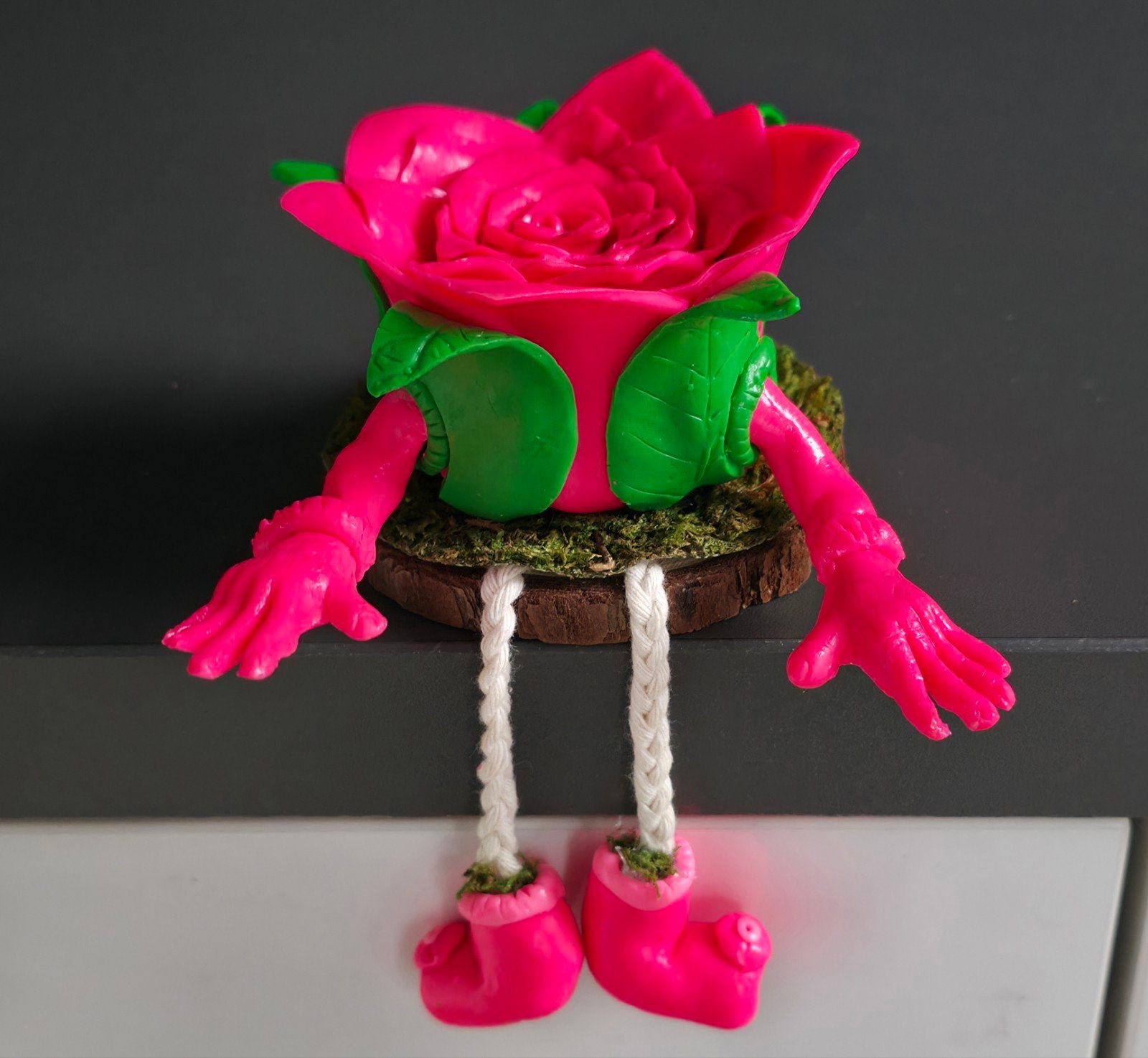 Te koop:zittende poppetjes., Ophalen of Verzenden, Nieuw, Overige materialen, Overige stijlen