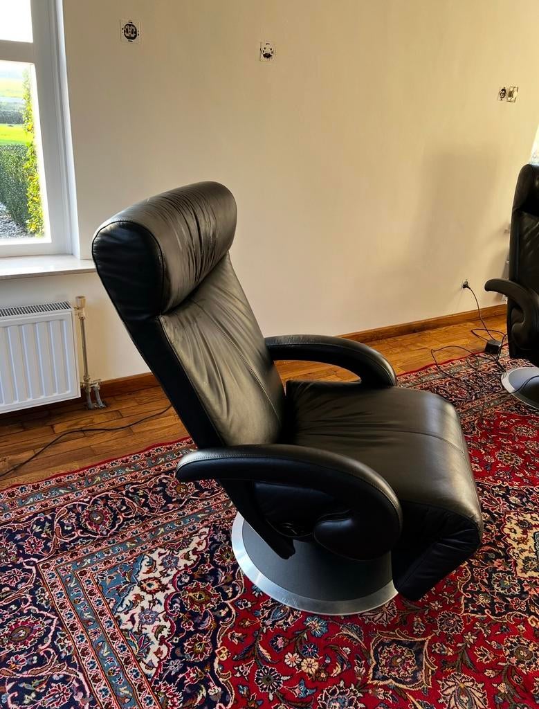 Leolux Helical relax fauteuils 2 stuks, Ophalen, Zo goed als nieuw, 50 tot 75 cm, Leer