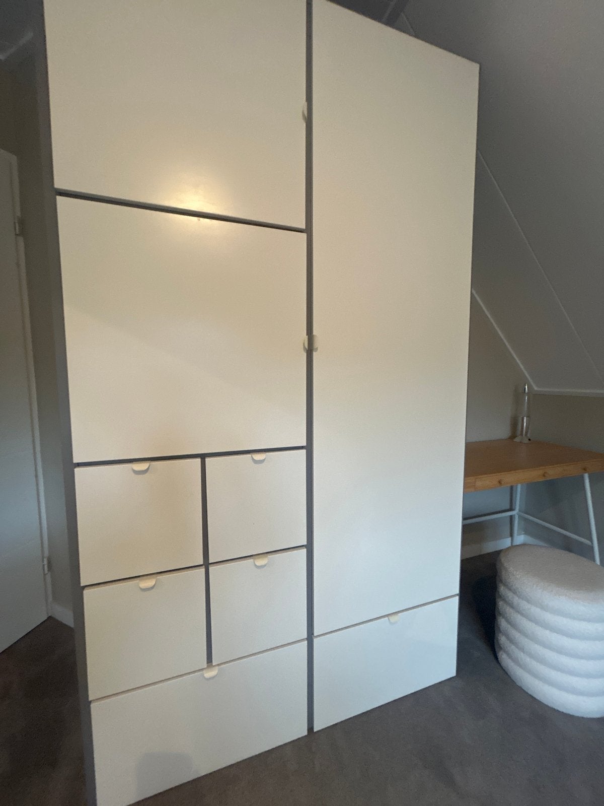 Wit met grijs  kledingkast met lades en deuren IKEA Visthus, Huis en Inrichting, Overige materialen, 100 tot 150 cm, 200 cm of meer