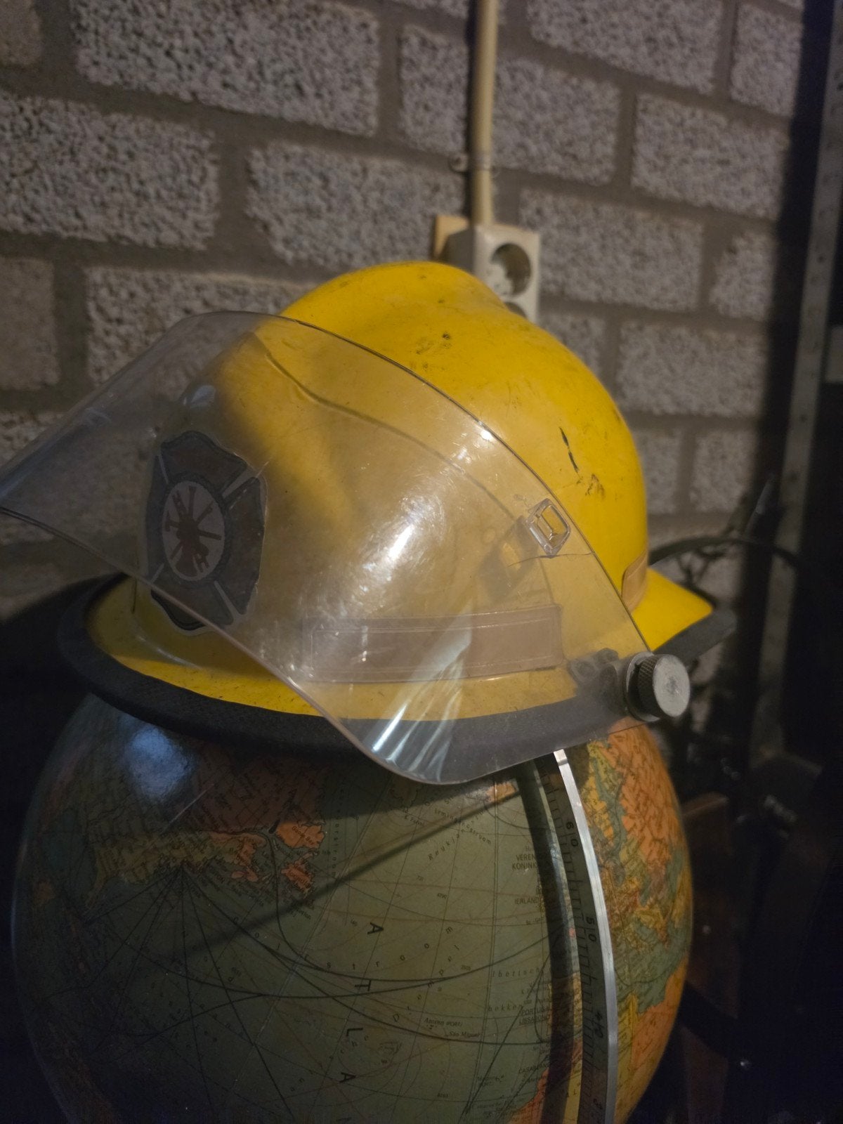 Amerikaanse Brandweerhelm Davenport - Vintage, Verzamelen, Ophalen of Verzenden, Gebruikt