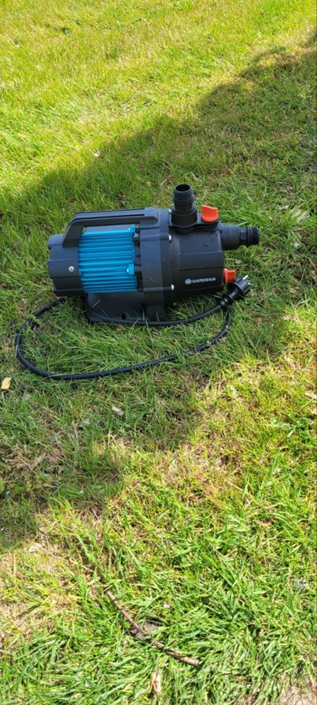Nieuw Gardena tuinpomp, Tuin en Terras, Waterpompen, Ophalen of Verzenden, Nieuw, Dompelpomp