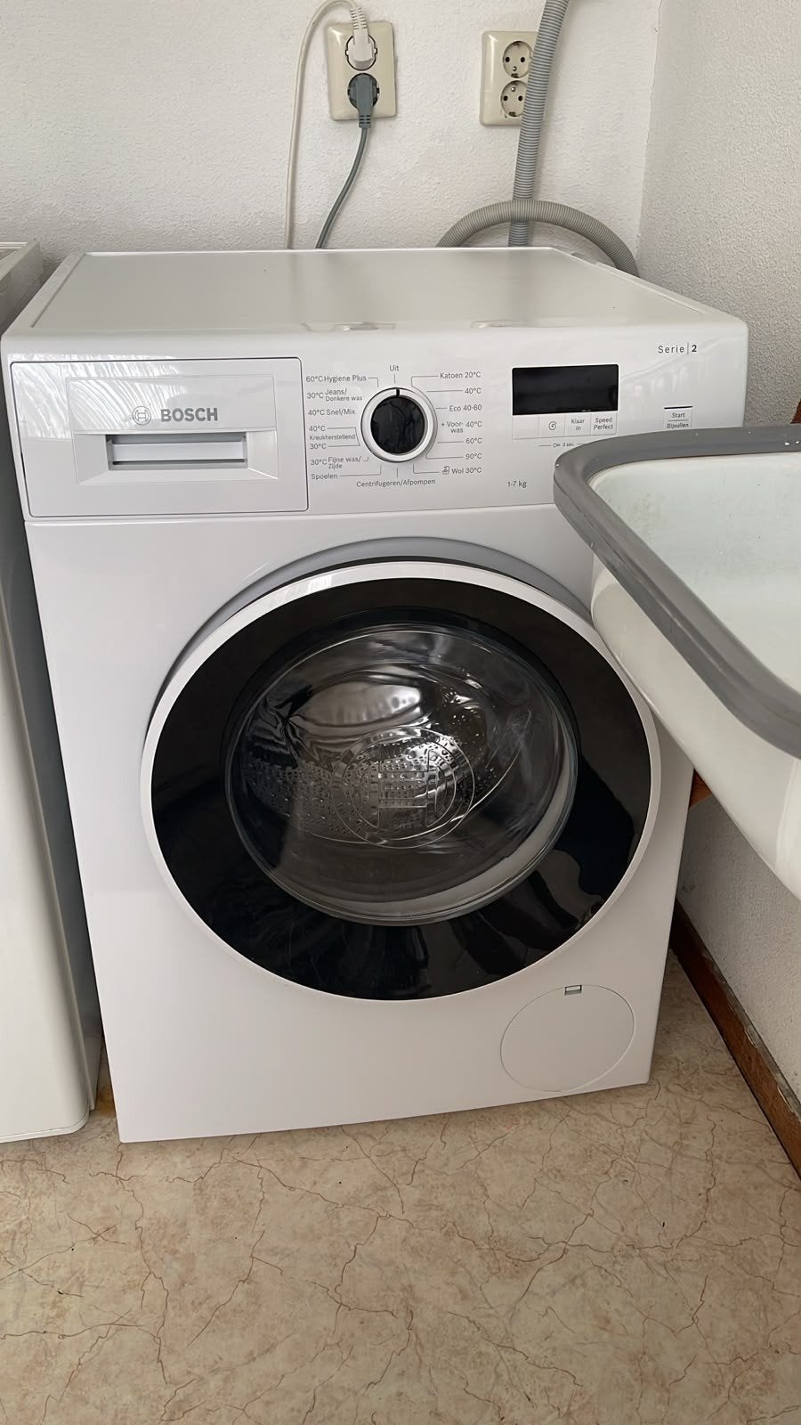 Bosch Serie 2 Wasmachine - Zo goed als nieuw, Witgoed en Apparatuur, Wasmachines, Ophalen, Zo goed als nieuw, 1200 tot 1600 toeren