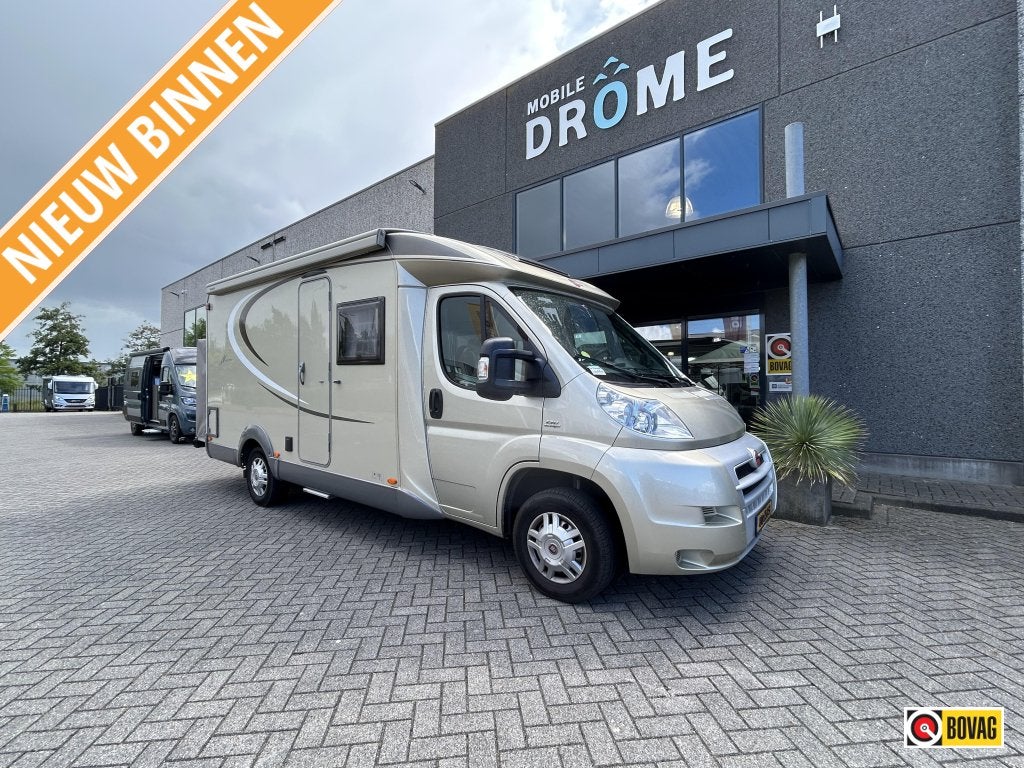 Bürstner Nexxo 580 T Zeer netjes, Caravans en Kamperen, Ringverwarming, Achteruitrijcamera, Koelkast, Tot en met 3