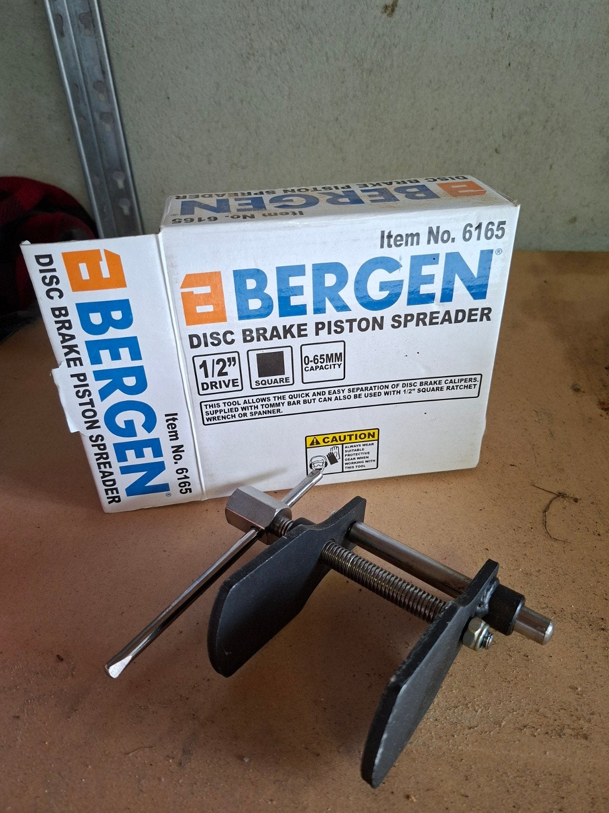 Bergen Schijfremzuiger Spreider - Item No. 6165, Ophalen, Zo goed als nieuw