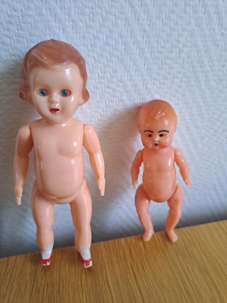 2 kleine vintage popjes jaren 60, Verzamelen, Poppen, Ophalen, Gebruikt, Pop
