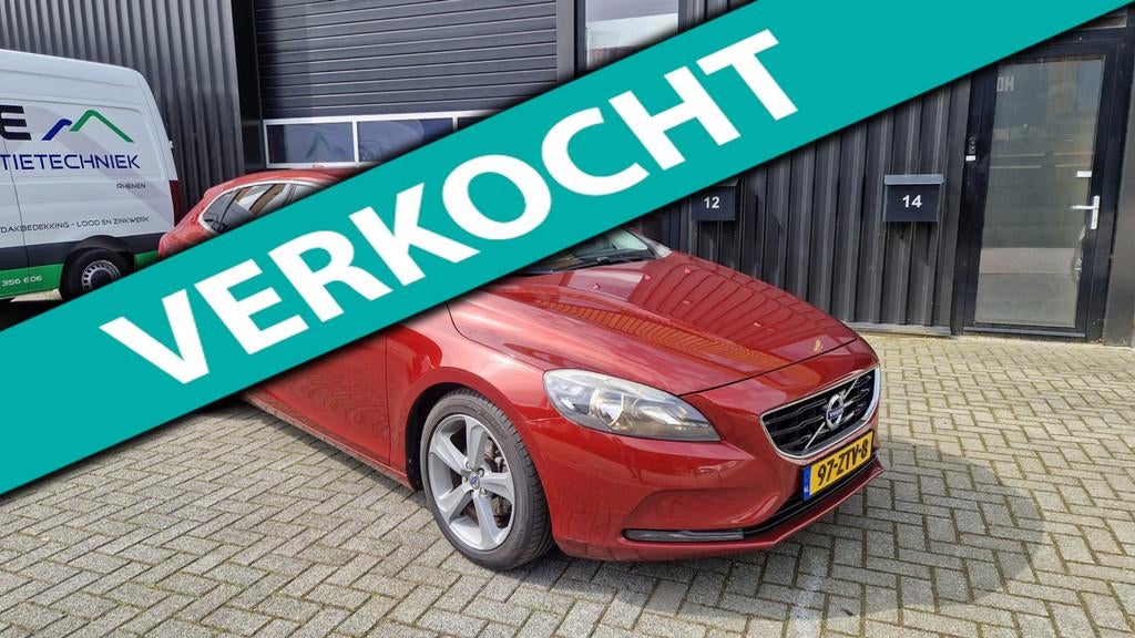 Volvo V40 1.6 D2 Momentum Airco/Navi, Voorwielaandrijving, Euro 5, 28 km/l, Gebruikt
