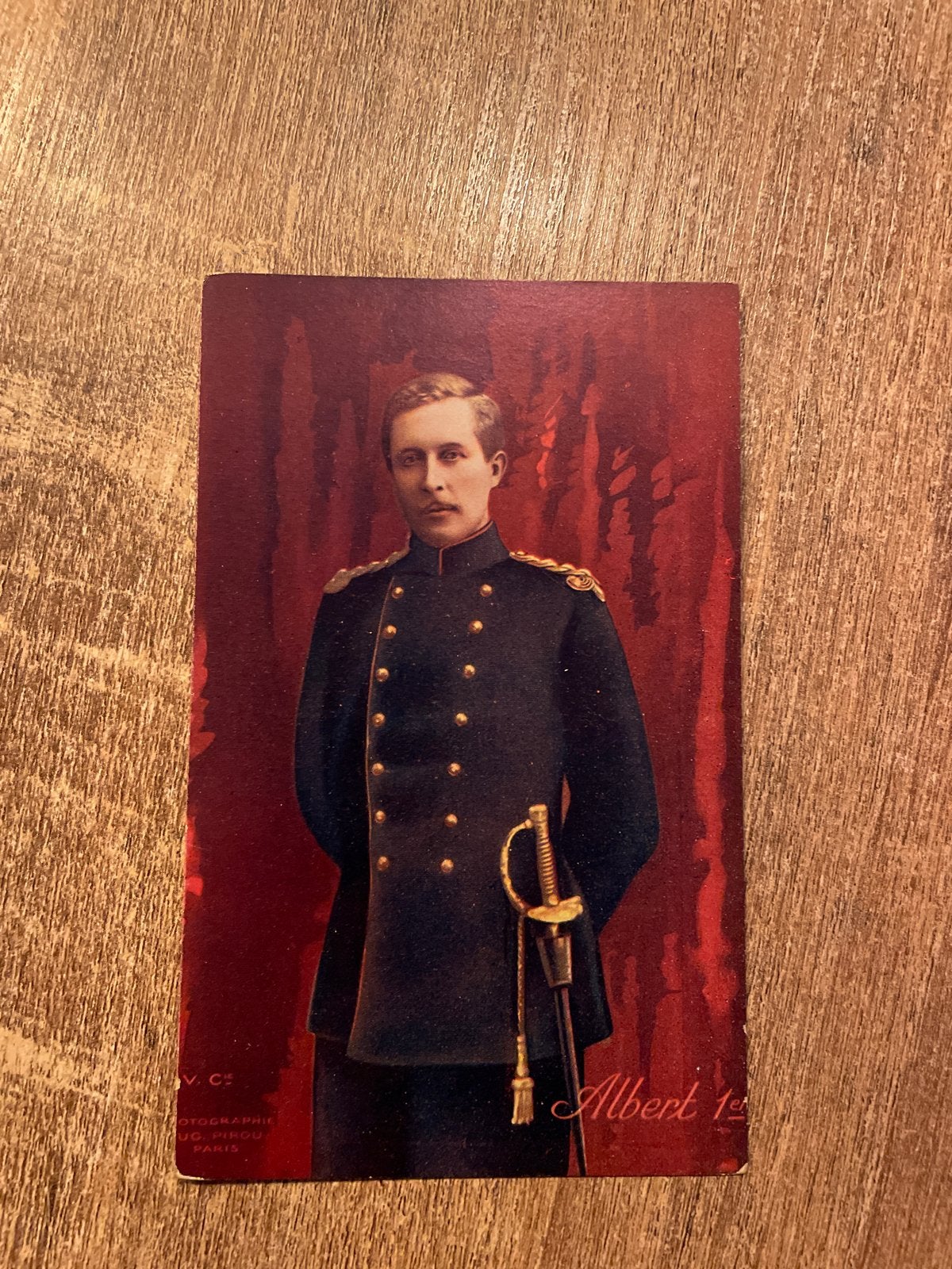 Oude postkaart Koning Albert I - Militair uniform, Verzamelen, Ophalen of Verzenden, Voor 1920, Gelopen, Politiek en Historie