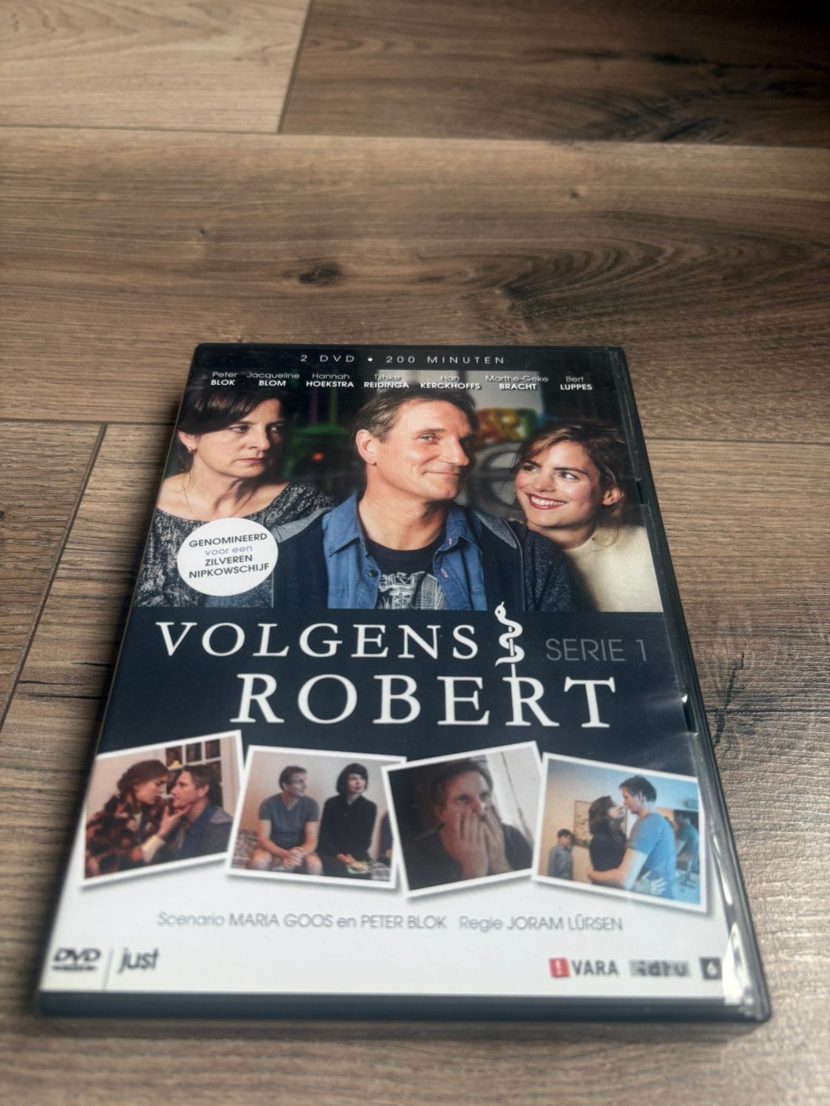 Volgens Robert, Vanaf 16 jaar, Ophalen of Verzenden, Zo goed als nieuw, Actie en Avontuur
