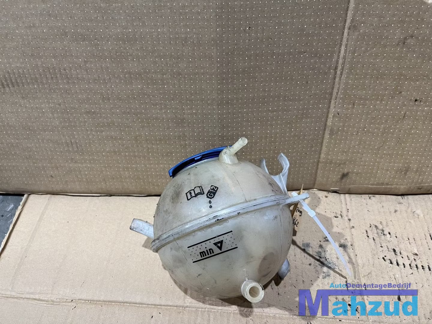 VW GOLF 5 koelvloeistof tank reservoir 2003-2009, Gebruikt, Volkswagen, Volkswagen AG, Berliner Ring 2
38440  Wolfsburg, DE