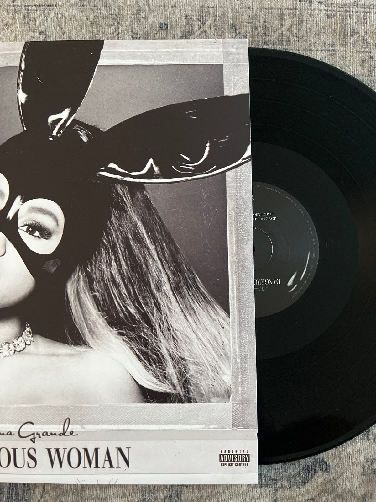 Ariana Grande - Dangerous Woman LP (Dubbel-LP), Pop, Ophalen of Verzenden, Zo goed als nieuw, 12 inch