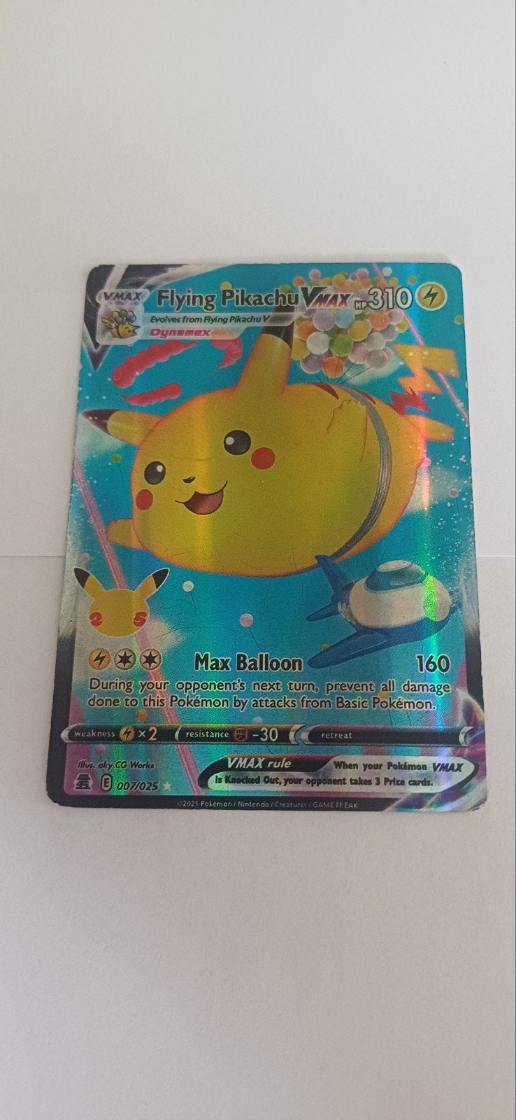 Flying pikachu Vmax hp310, Ophalen, Zo goed als nieuw