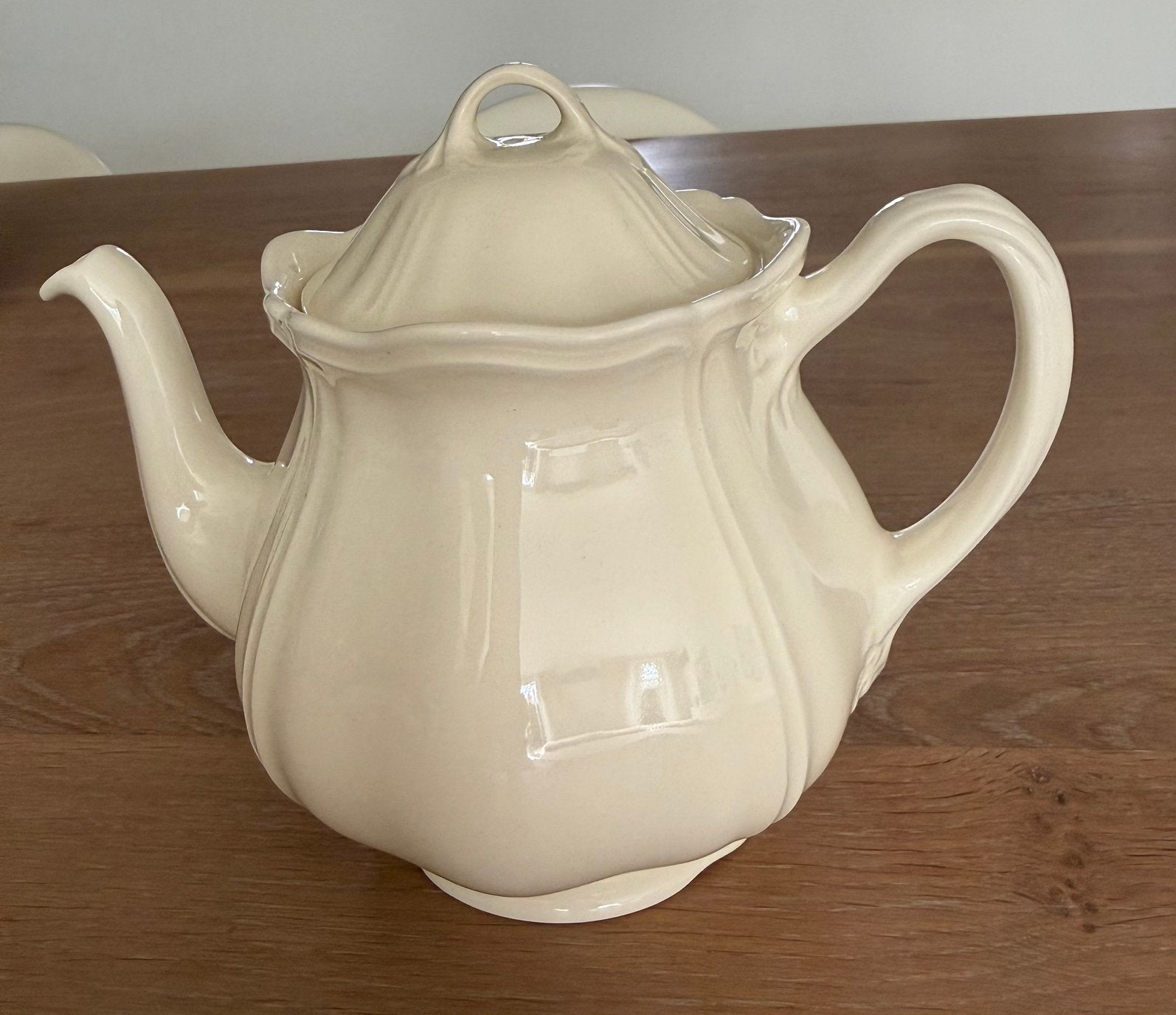 Wedgewood queen’s plain theepot, Huis en Inrichting, Keuken | Servies, Ophalen, Klassiek, Zo goed als nieuw, Theepot