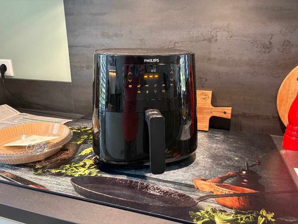 Phillips Airfryer HD 9270, Witgoed en Apparatuur, Airfryers, Ophalen, Zo goed als nieuw, Airfryer XL, Minder dan 750 gram