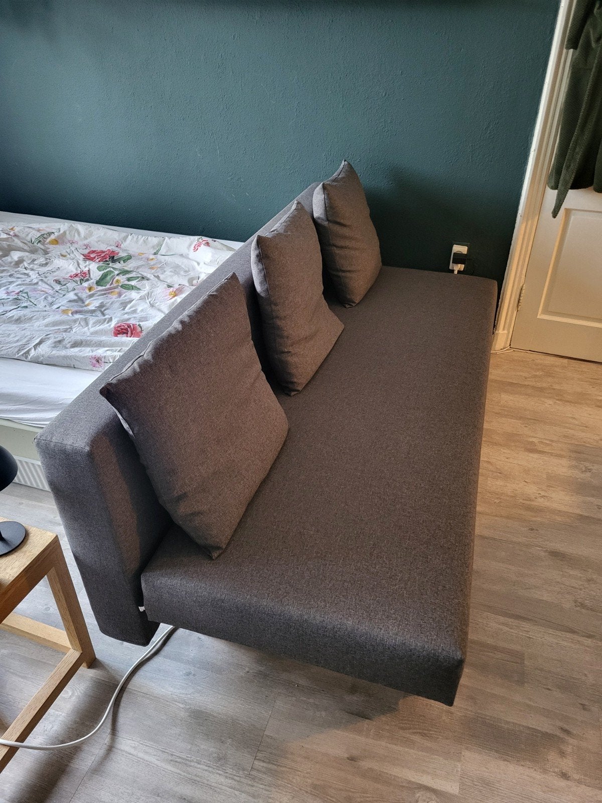 IKEA ASARUM slaapbank grijs, Ophalen, 190 cm of minder, Zo goed als nieuw, Grijs
