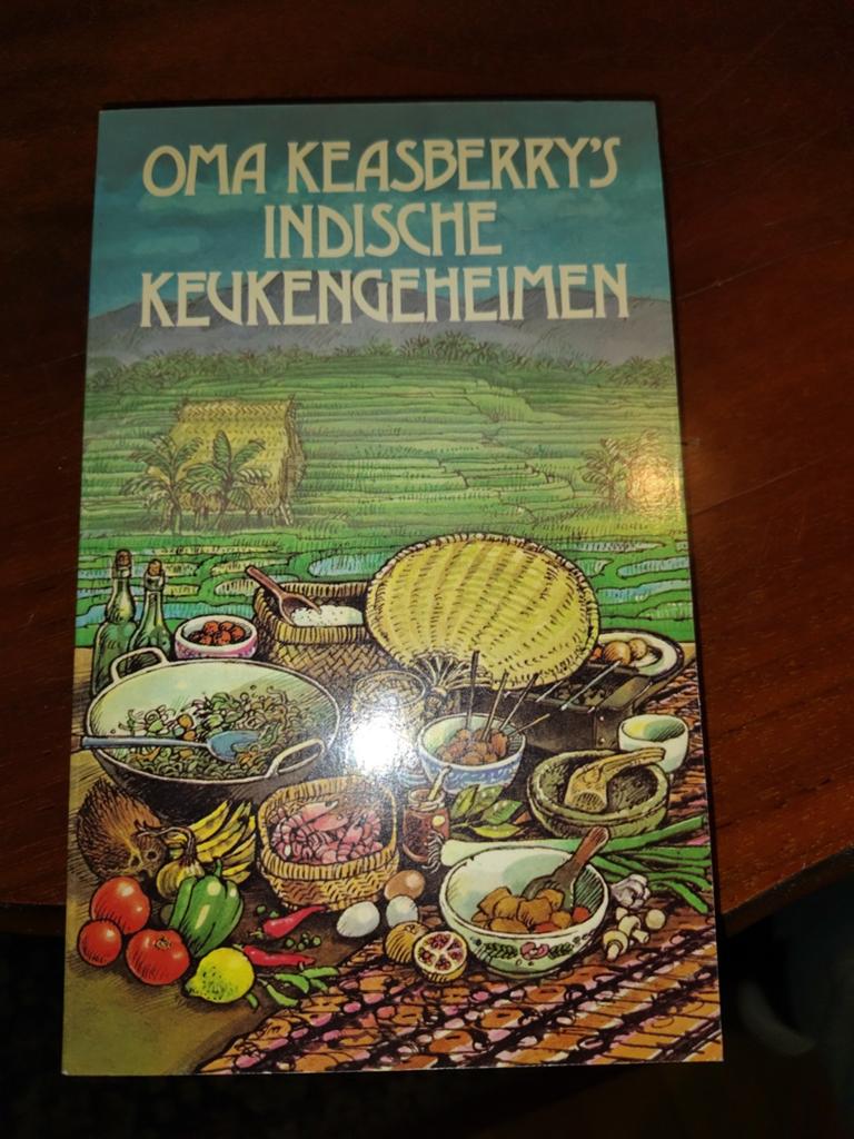 Oma Keasberry's Indische Keukengeheimen Kookboek, Boeken, Gelezen, Azië en Oosters, Hoofdgerechten, Ophalen of Verzenden