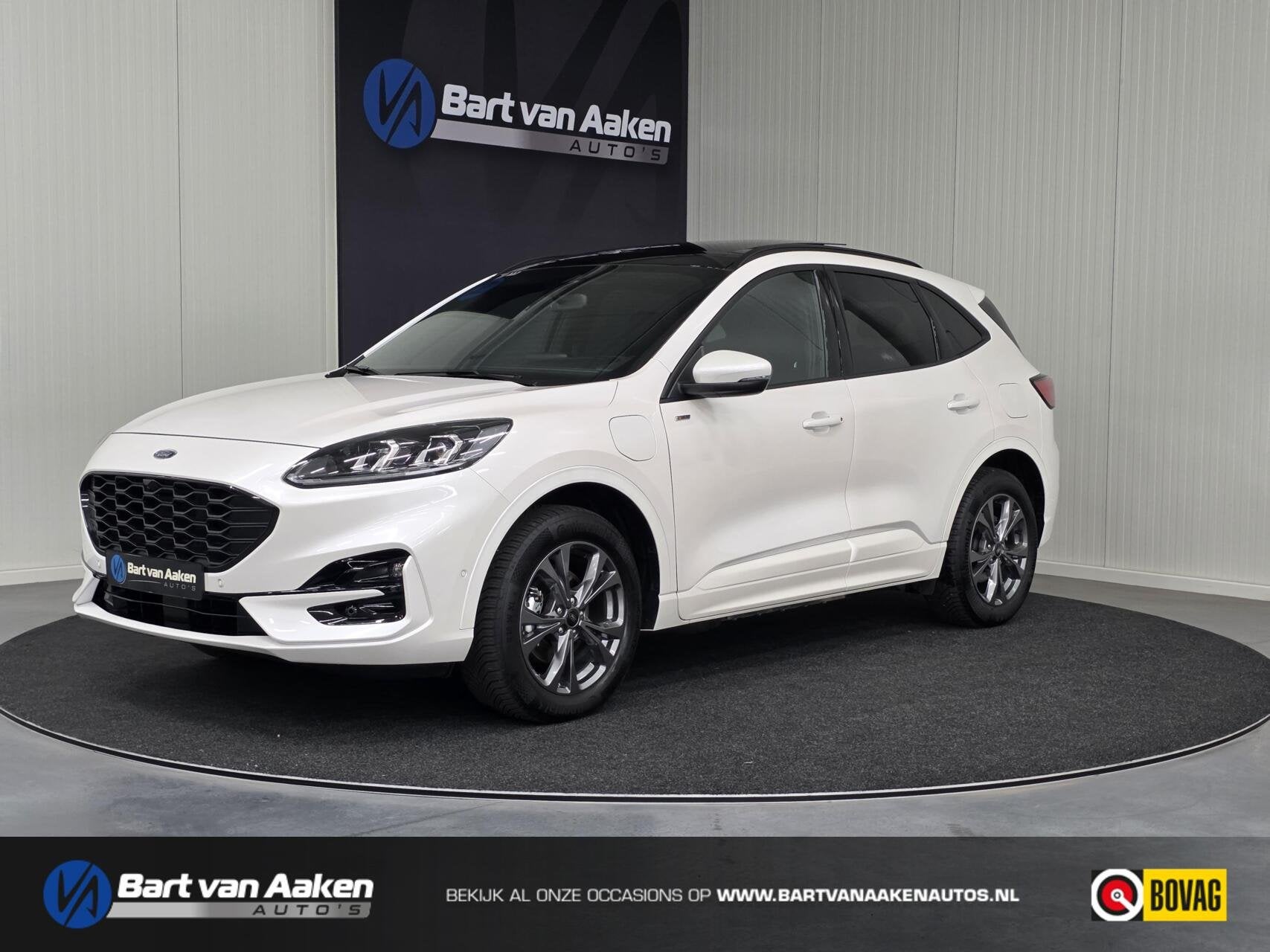 Ford Kuga 2.5 PHEV ST-Line X 2x Camera Panorama ACC Keyless, Auto's, Dealer onderhouden, Gebruikt, Zwart, 4 cilinders