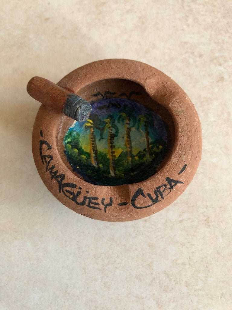 Asbakje met sigaar uit Cuba ook leuk als souvenir, nieuw, Ophalen of Verzenden, Nieuw, Bruin, Steen/keramiek