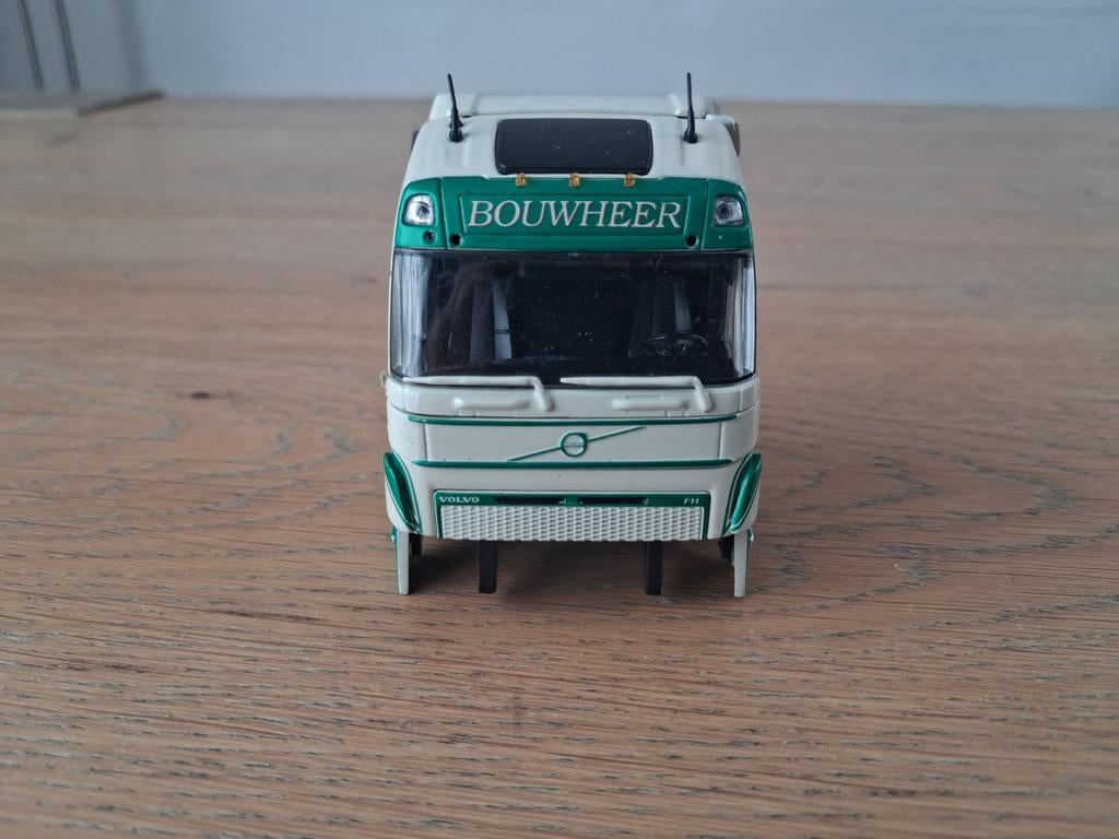 Tekno Volvo FH5 cabine compleet, Hobby en Vrije tijd, Modelauto's | 1:50, Ophalen of Verzenden, Gebruikt, Bus of Vrachtwagen, Tekno