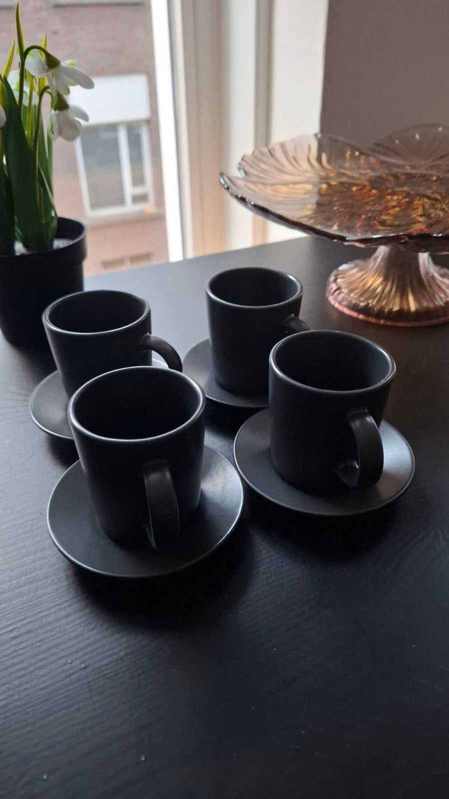 kleine koffiekopjes met schoteltjes, Huis en Inrichting, Keuken | Servies, Ophalen, IKEA, Zo goed als nieuw, Overige stijlen