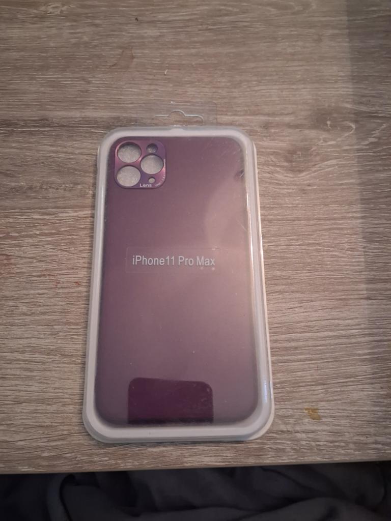 Paars iPhone 11 Pro Max hoesje met lensbescherming, Telecommunicatie, Mobiele telefoons | Hoesjes en Frontjes | Apple iPhone, Paars