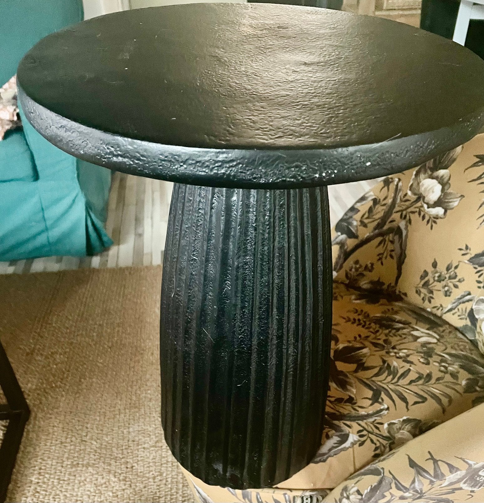 Zwarte bijzettafeltje, Ophalen of Verzenden, Rond, Minder dan 55 cm, 45 tot 60 cm