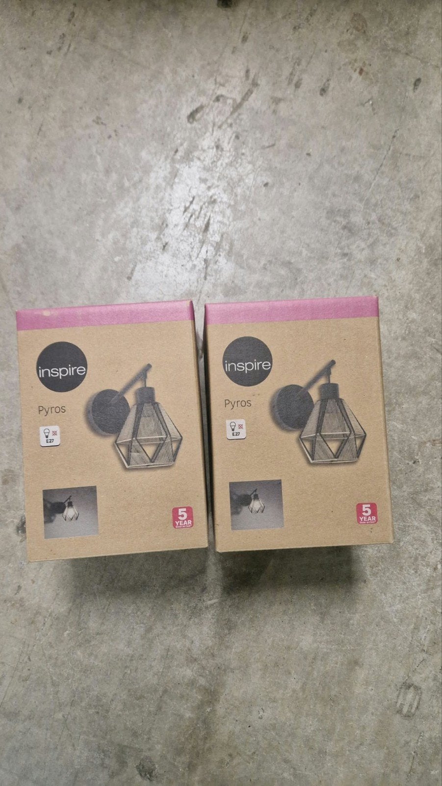 2x Inspire Pyros Wandlamp E27 - Nieuw in doos, Metaal, Overige merken, Zwart, Nieuw