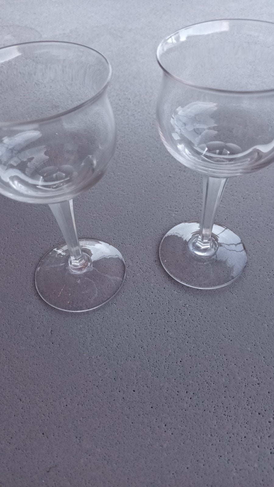 2 drankglazen, Ophalen, Zo goed als nieuw, Overige typen