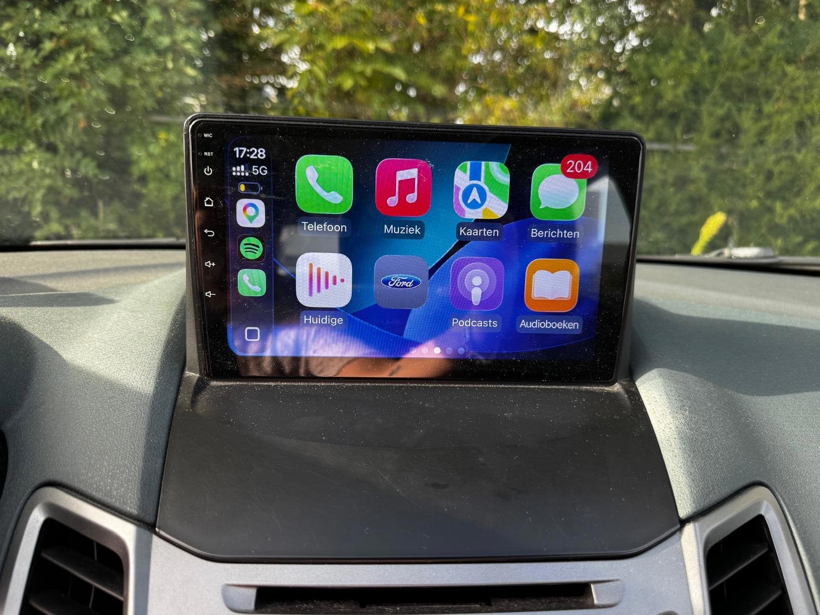 Foto 12 van Ford Fiesta 1.25 Trend 5-deurs - CarPlay/Airco