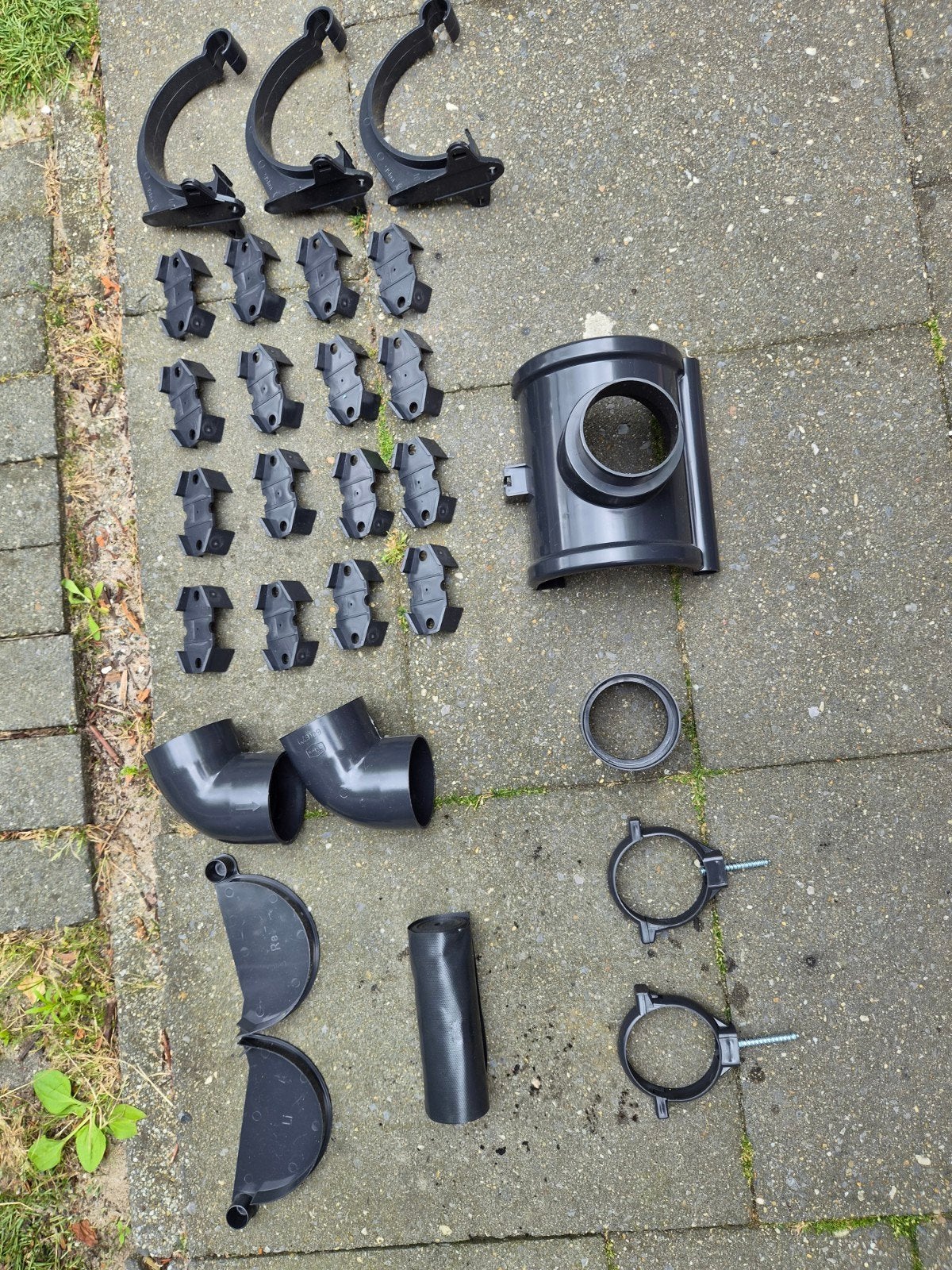 Diverse PVC dakgoot en afvoer onderdelen, Ophalen, Pvc, 60 tot 80 mm, Nieuw