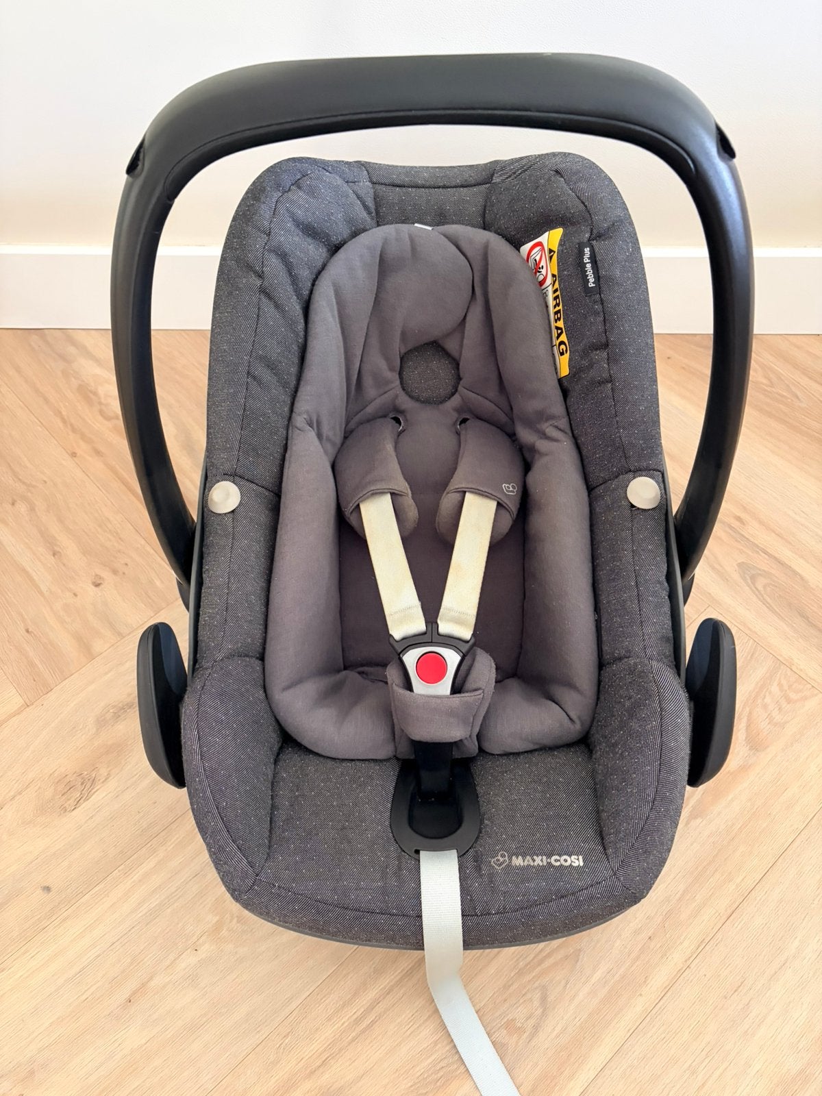 Maxi-Cosi autostoeltje 0-12 maanden – zeer nette staat, Ophalen, Autogordel of Isofix, Zo goed als nieuw, 0 t/m 13 kg