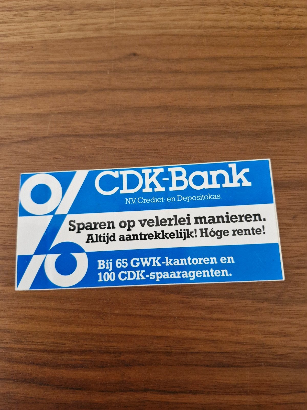 10529 Vintage CDK-Bank Spaarsticker - Hoge Rente Reclame, Ophalen of Verzenden, Zo goed als nieuw, Bedrijf of Vereniging