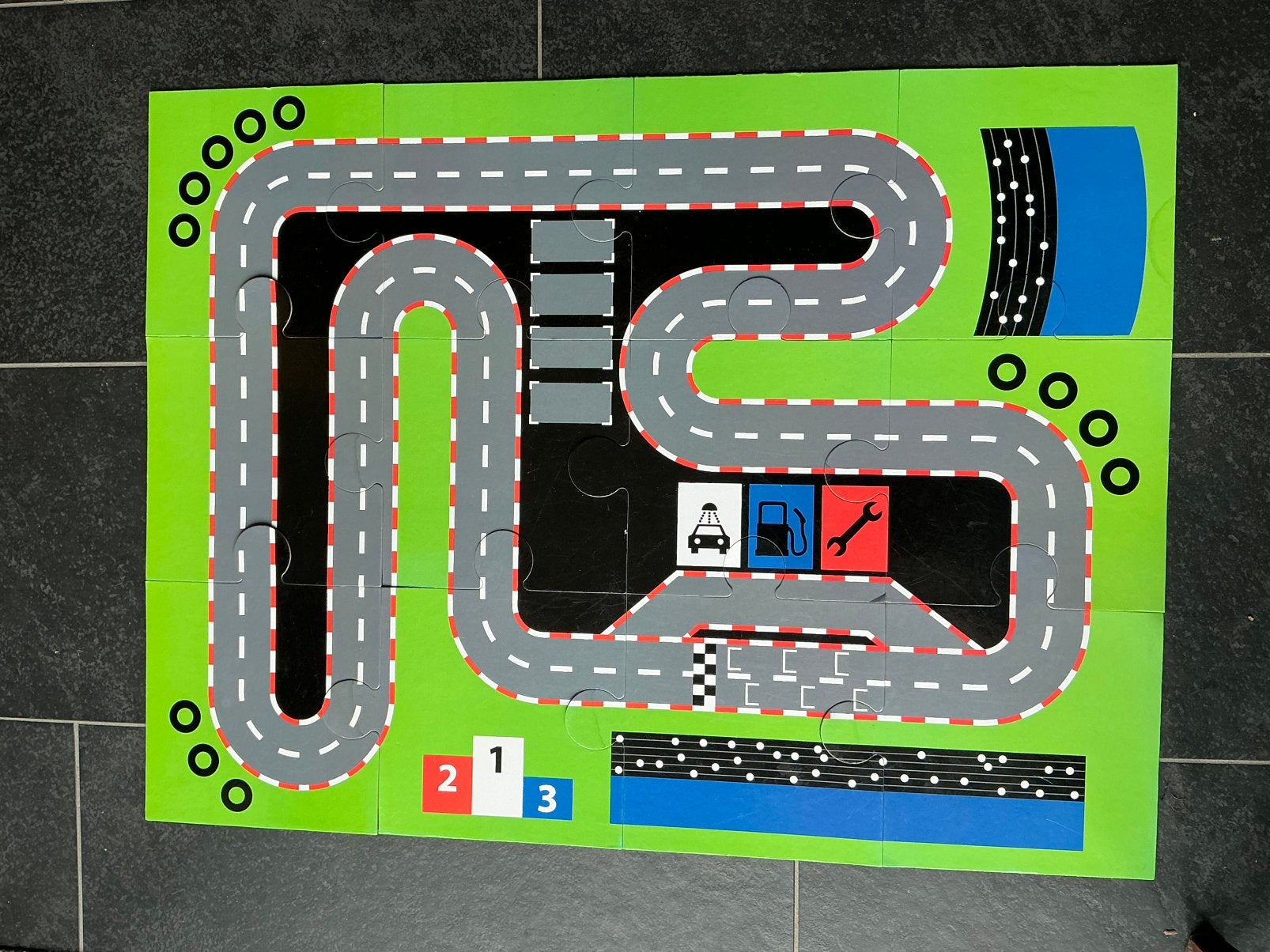Vloerpuzzel, verkeerspuzzel, Ophalen of Verzenden, 10 tot 50 stukjes, Zo goed als nieuw