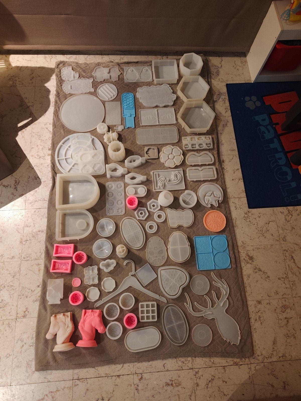 Groot pakket epoxy mallen - Diverse vormen en maten, Gebruikt, Meerkleurig, Ophalen of Verzenden, Kunststof