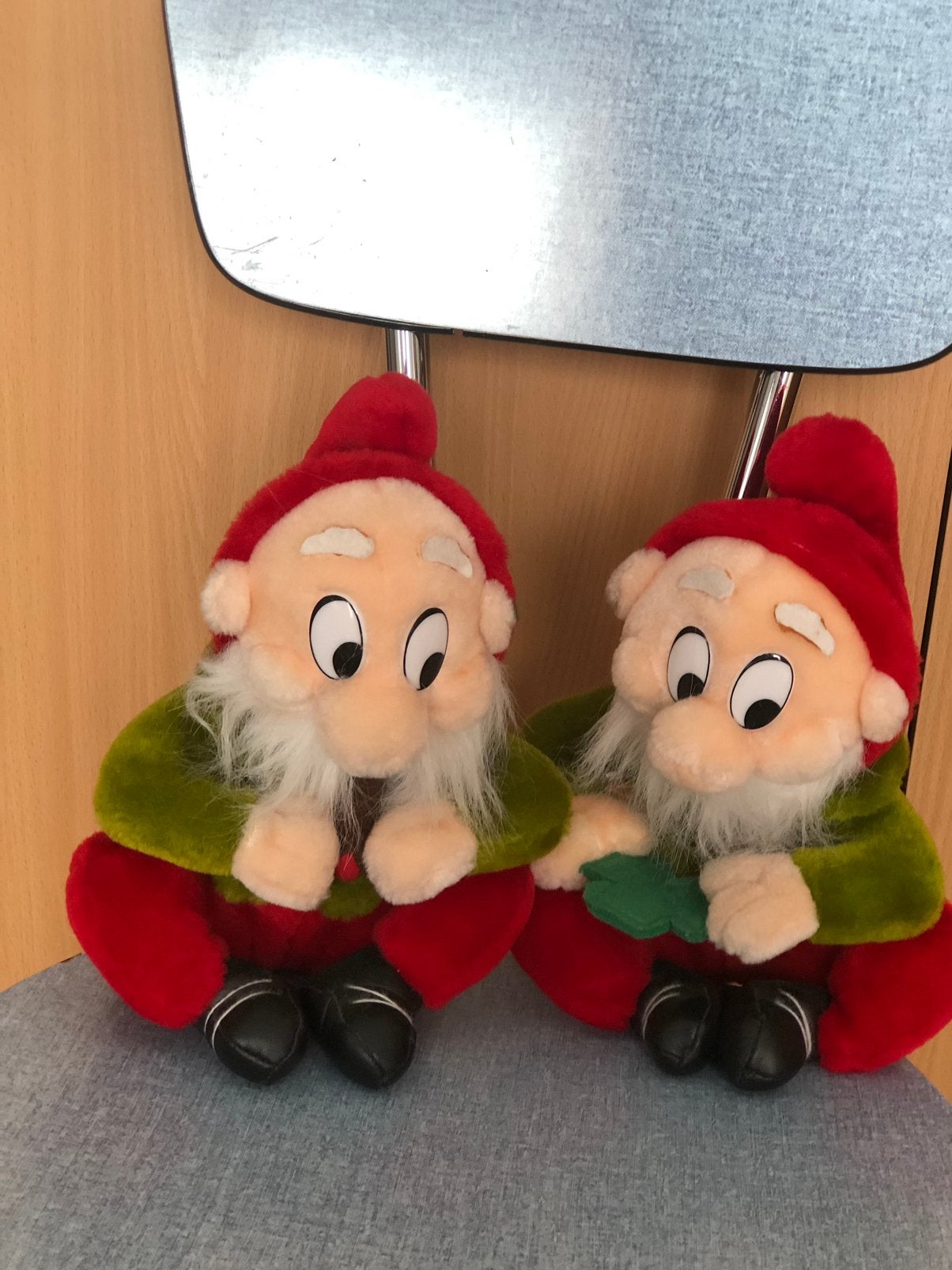 2hele mooie kabouters, Ophalen of Verzenden, Overige figuren, Zo goed als nieuw, Knuffel