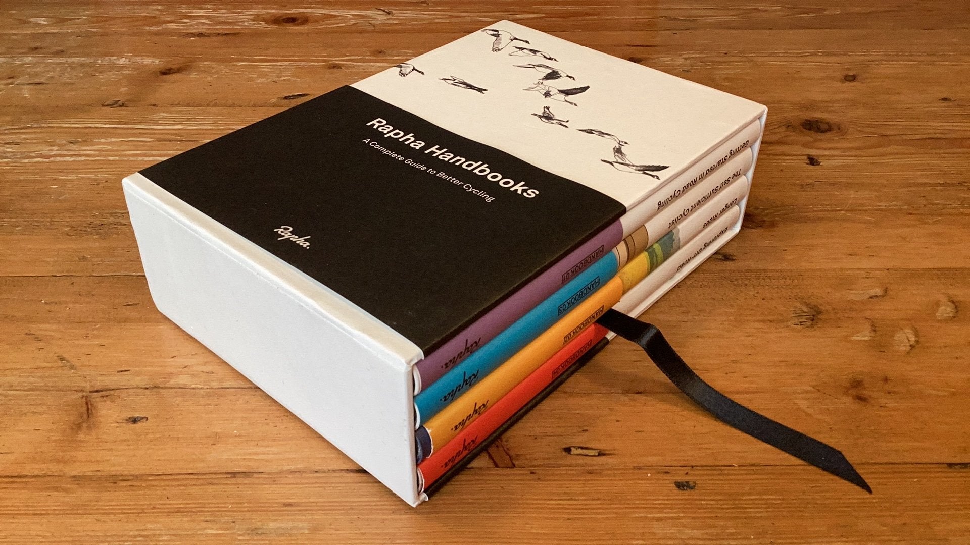 RAPHA HANDBOOKS - a complete guid to better cycling - Rapha., Ophalen of Verzenden, Nieuw